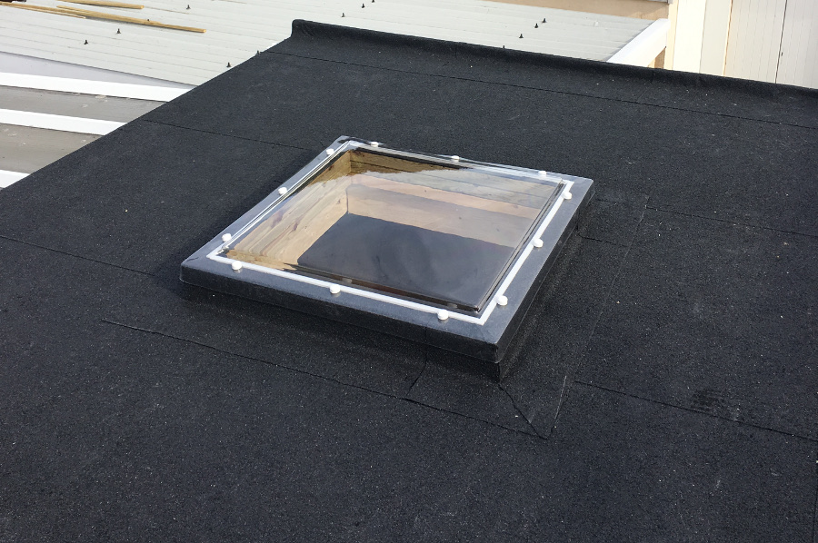 Roof light in flat roof.